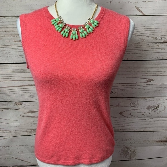 NWOT Bloomingdale’s Now Cashmere Sleeveless Top - Picture 1 of 6